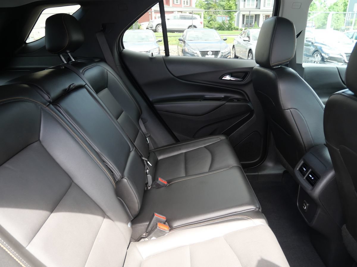 Used 2021 Chevrolet Equinox LT AWD/4WD image 30