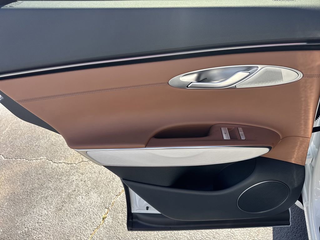 New 2026 Genesis GV70 2.5T Advanced image 21