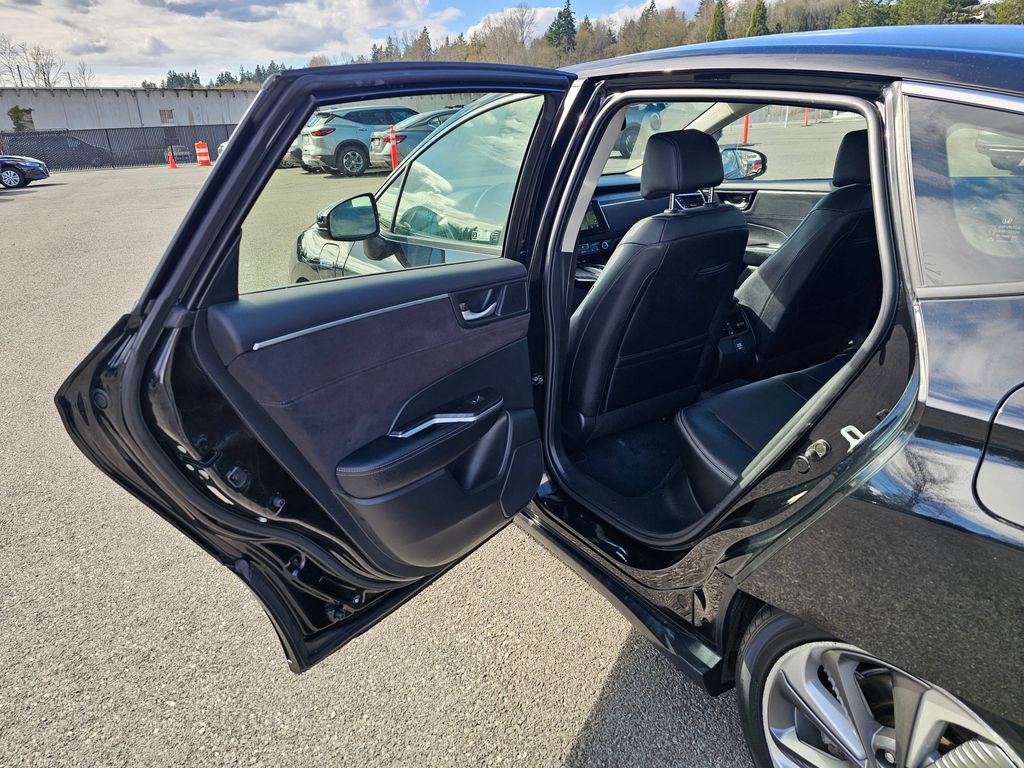 Used 2018 Honda Clarity Touring image 21