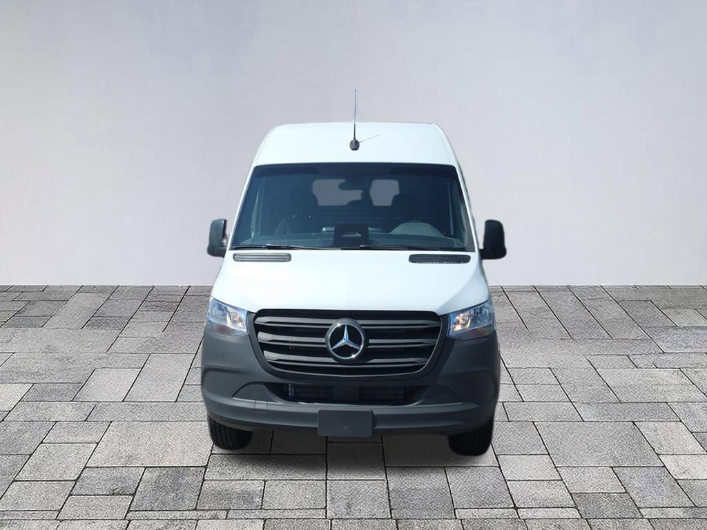New 2026 Mercedes-Benz Sprinter 2500 video 2