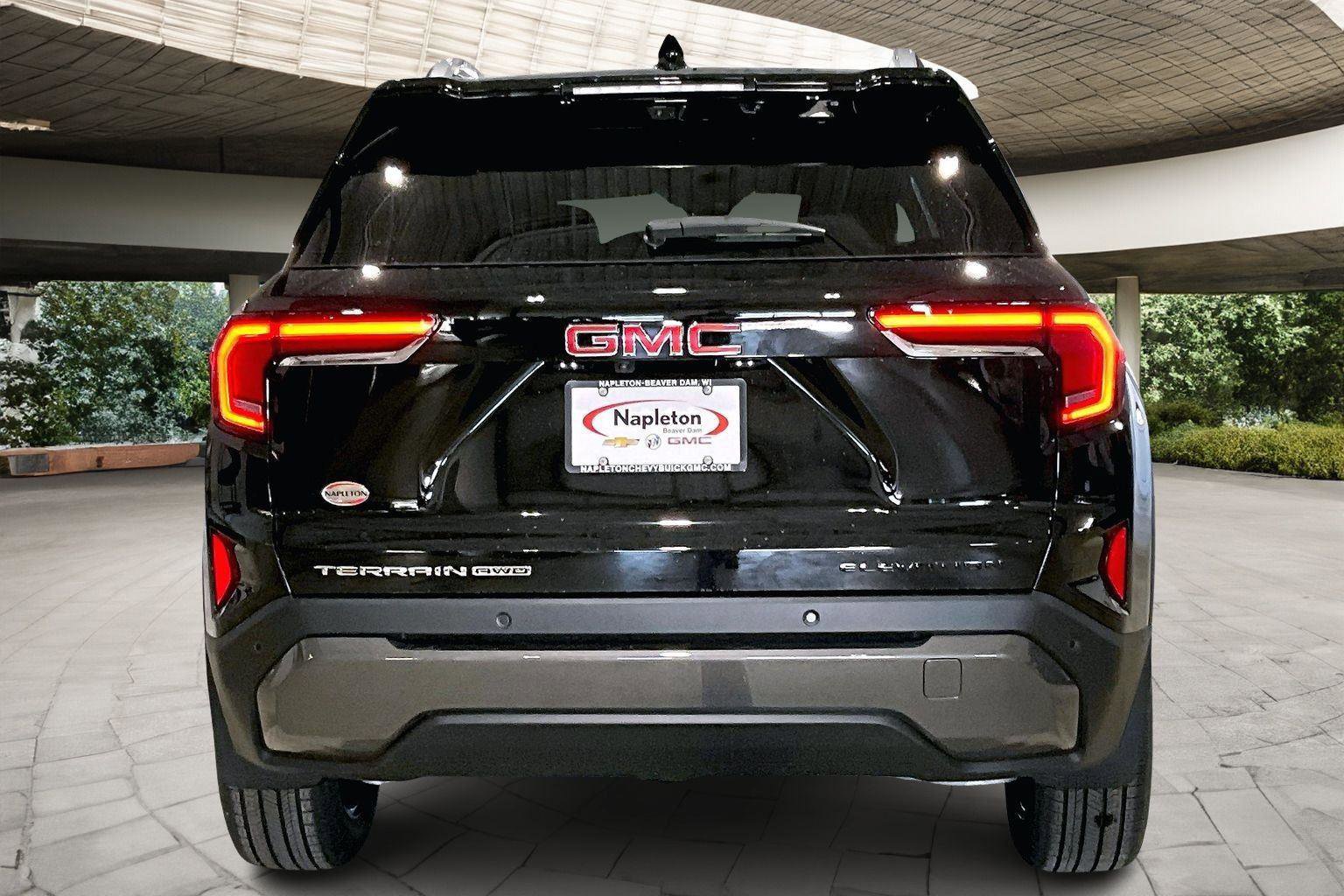 New 2026 GMC Terrain Elevation w/ Elevation Premium Package image 4