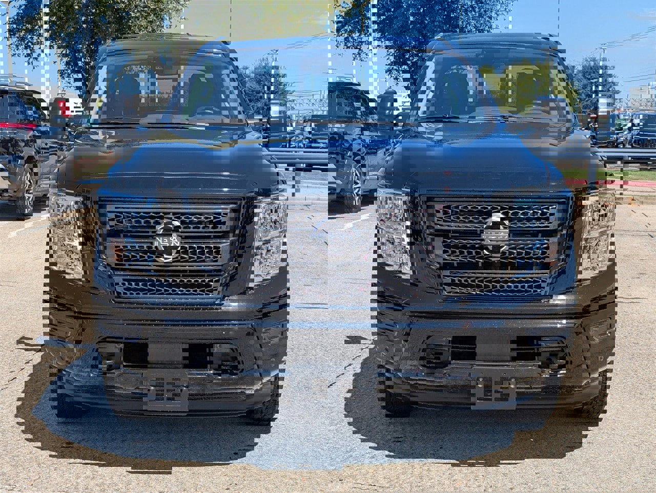 Certified 2024 Nissan Titan SV w/ SV Convenience Package image 6