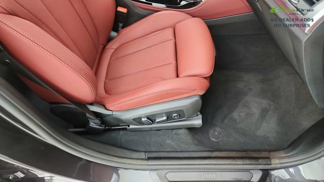 Used 2025 BMW X4 xDrive30i AWD/4WD image 24