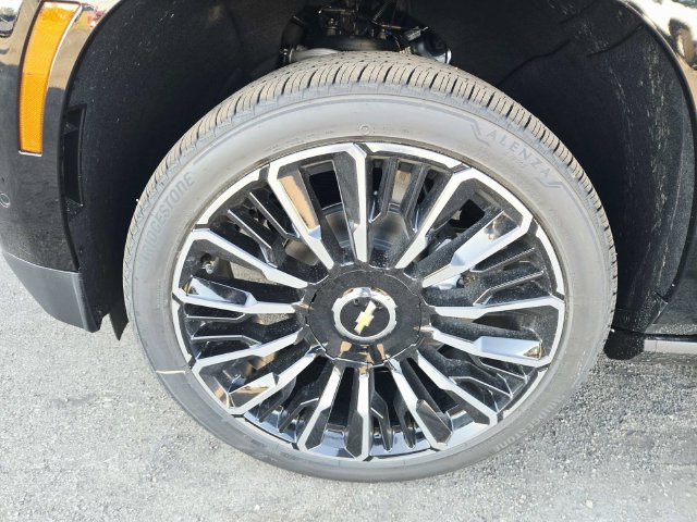 New 2026 Chevrolet Tahoe High Country AWD/4WD image 22