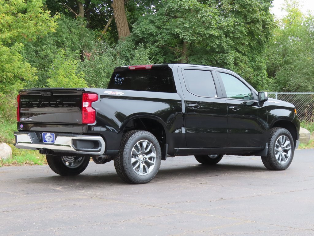 New 2026 Chevrolet Silverado 1500 LT image 3