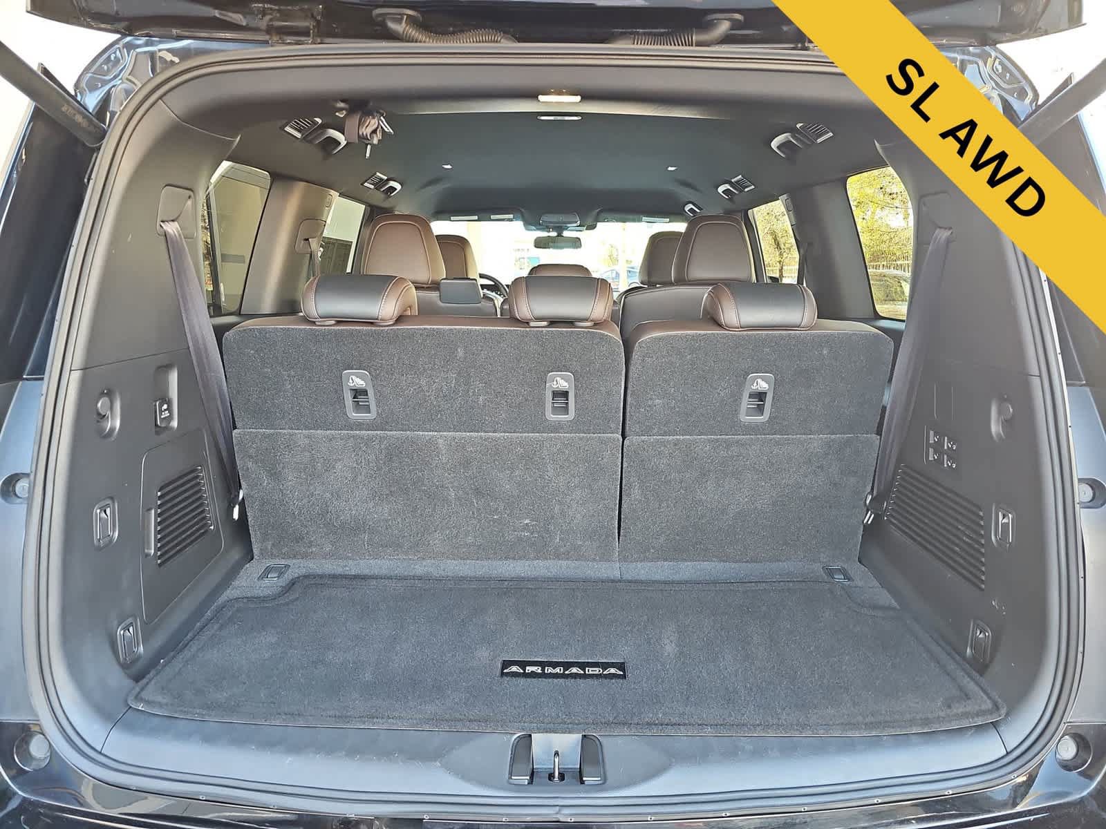 Used 2025 Nissan Armada SL AWD/4WD image 23