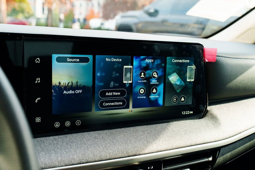 New 2026 Nissan Kicks SV w/ SV Premium Package image 12