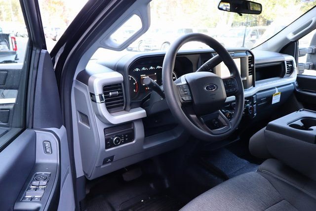 New 2026 Ford F450 XL w/ 360-Degree Camera Package AWD/4WD image 4