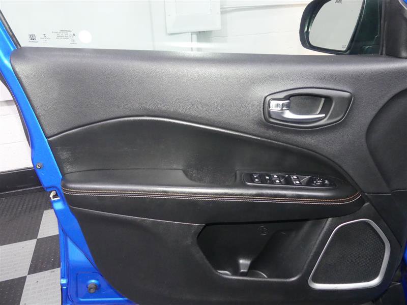 Used 2019 Jeep Compass Sport w/ Cold Weather Group image 17