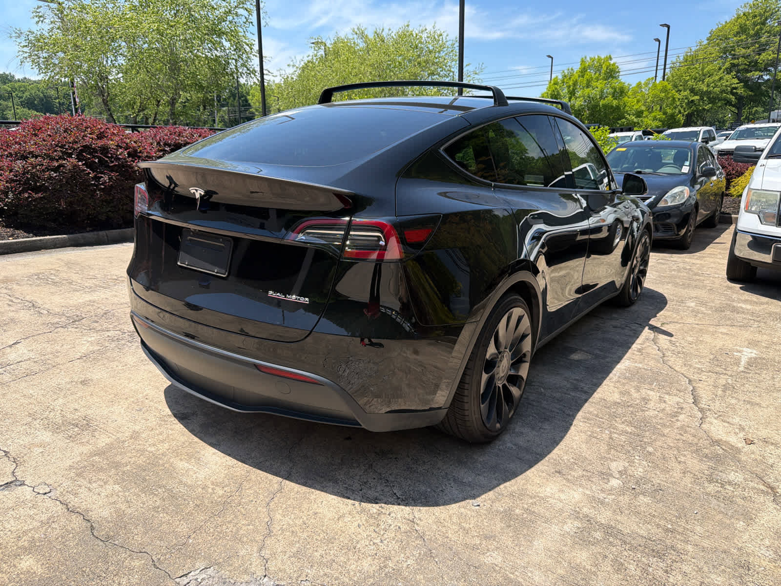 Used 2023 Tesla Model Y Performance AWD/4WD image 2