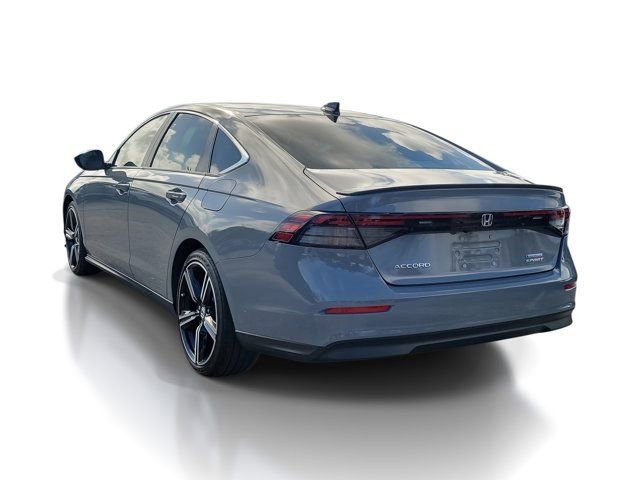 Used 2024 Honda Accord Sport image 3