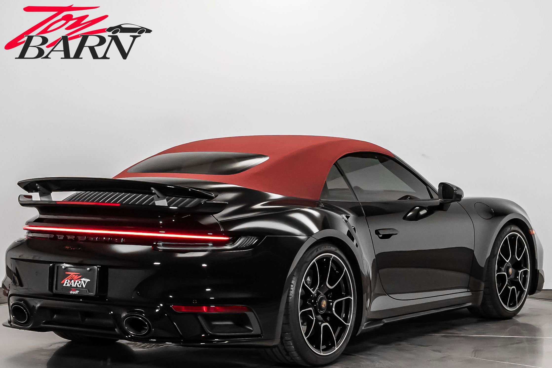 Used 2021 Porsche 911 Turbo S image 13