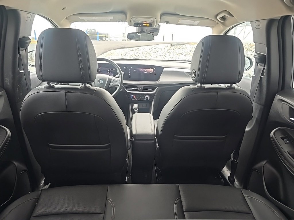 Used 2024 Buick Encore GX Sport Touring image 20