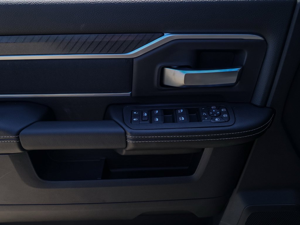 New 2026 RAM 3500 Big Horn AWD/4WD image 24