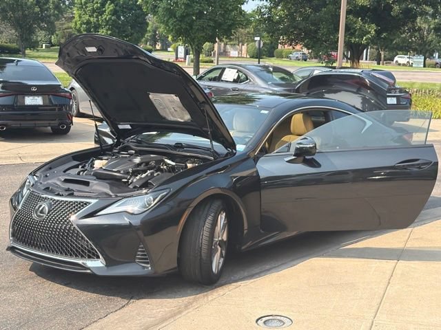 Used 2022 Lexus RC 300 w/ Accessory Package RWD image 10