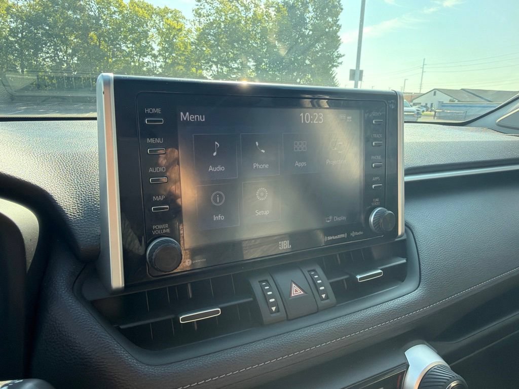 Used 2019 Toyota RAV4 XLE Premium w/ Cold Weather Package AWD/4WD image 31