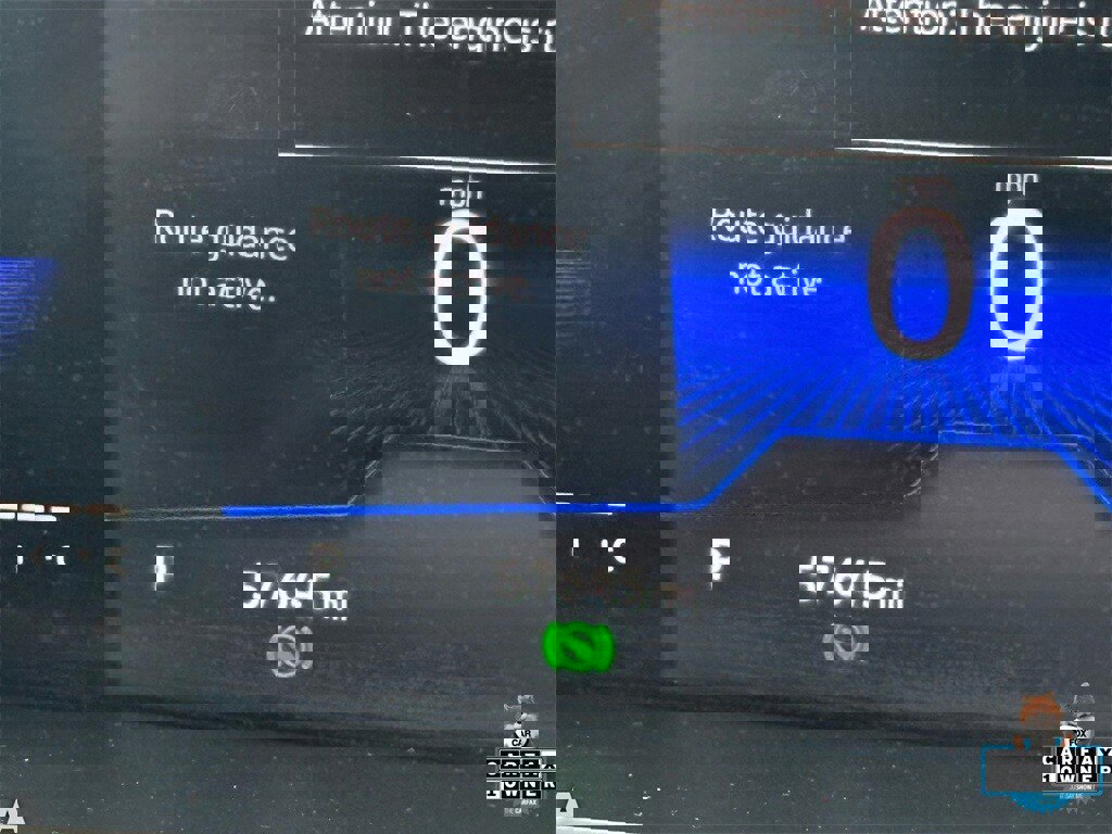 Used 2022 Volkswagen Tiguan SE image 19