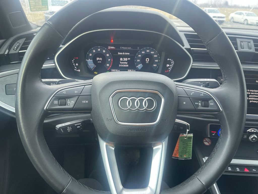 Used 2025 Audi Q3 2.0T Premium image 19