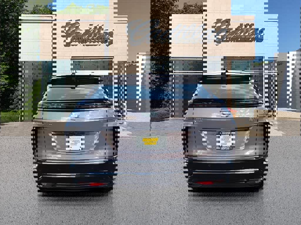 New 2026 Cadillac Lyriq Luxury image 4