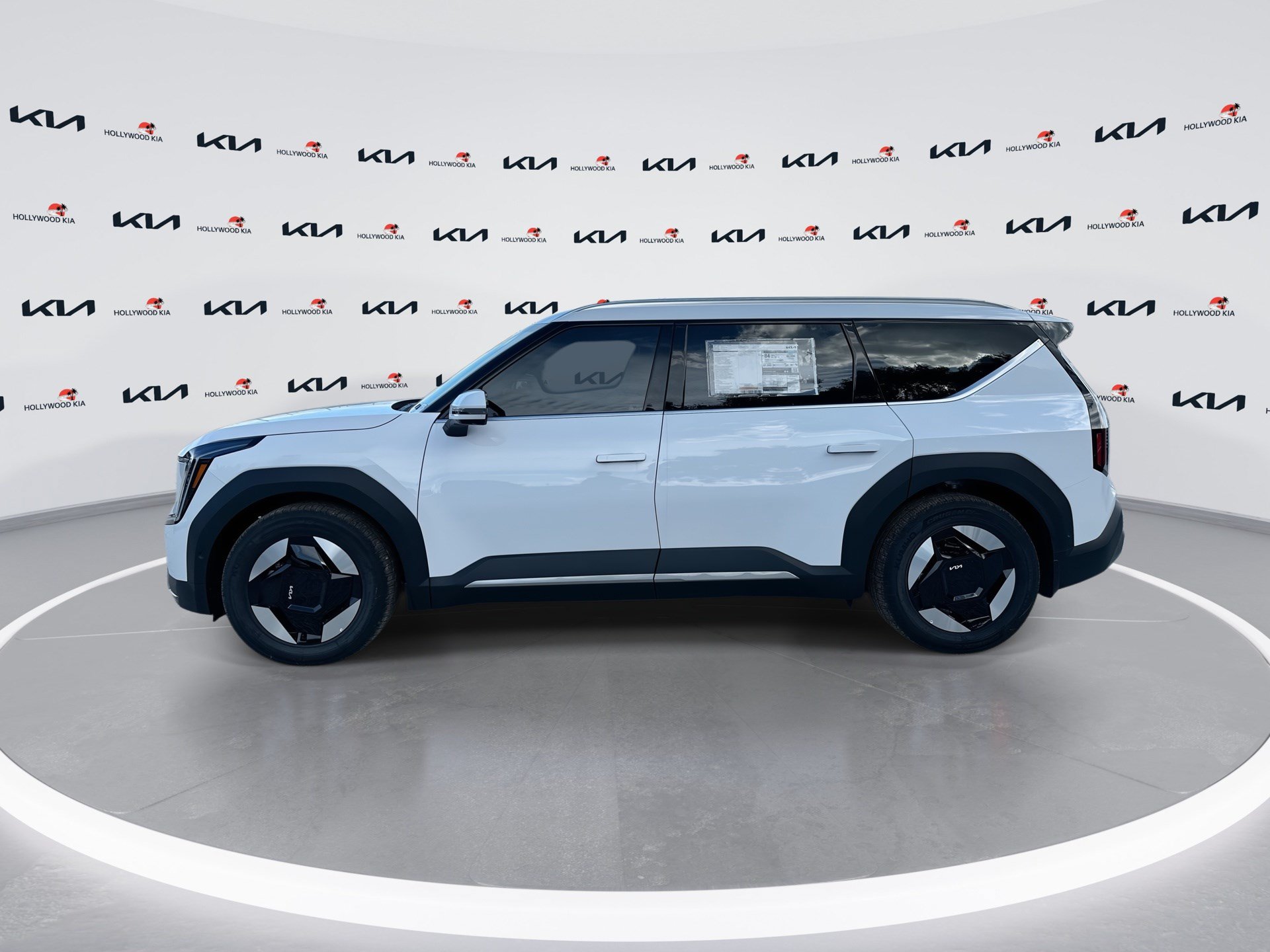 New 2026 Kia EV9 Wind AWD/4WD image 5