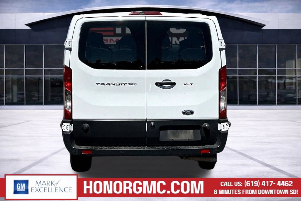 Used 2024 Ford Transit 350 XLT RWD image 5