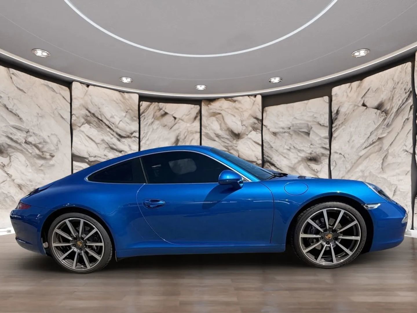 Used 2015 Porsche 911 Carrera image 4