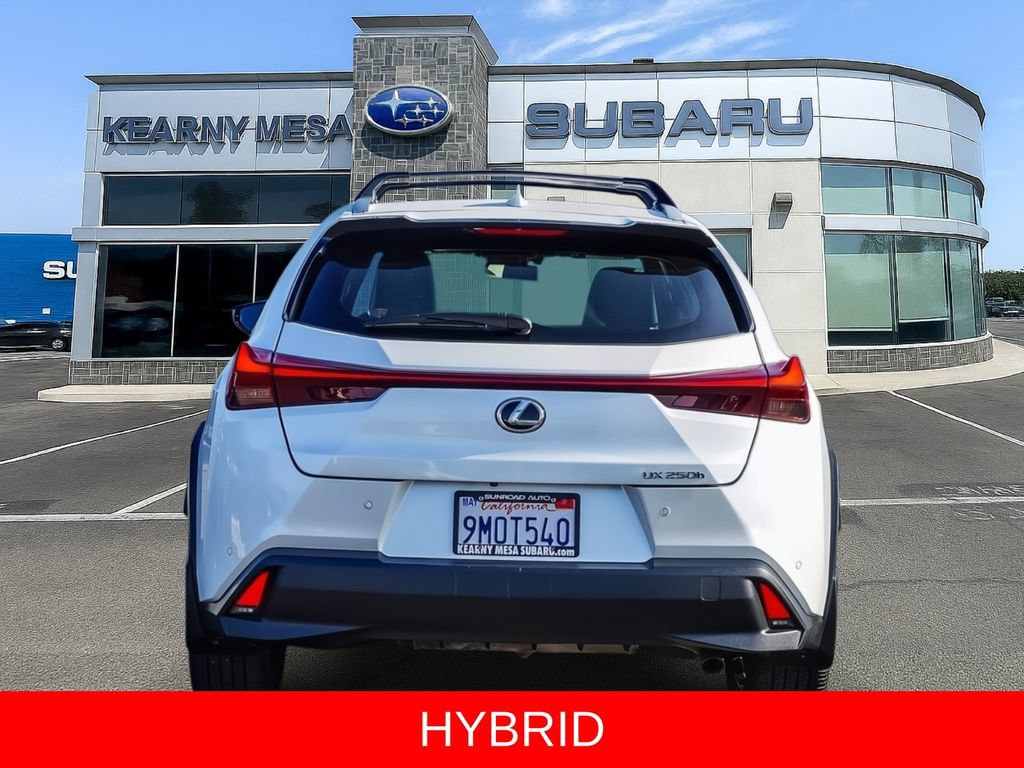 Used 2024 Lexus UX 250h FWD image 5