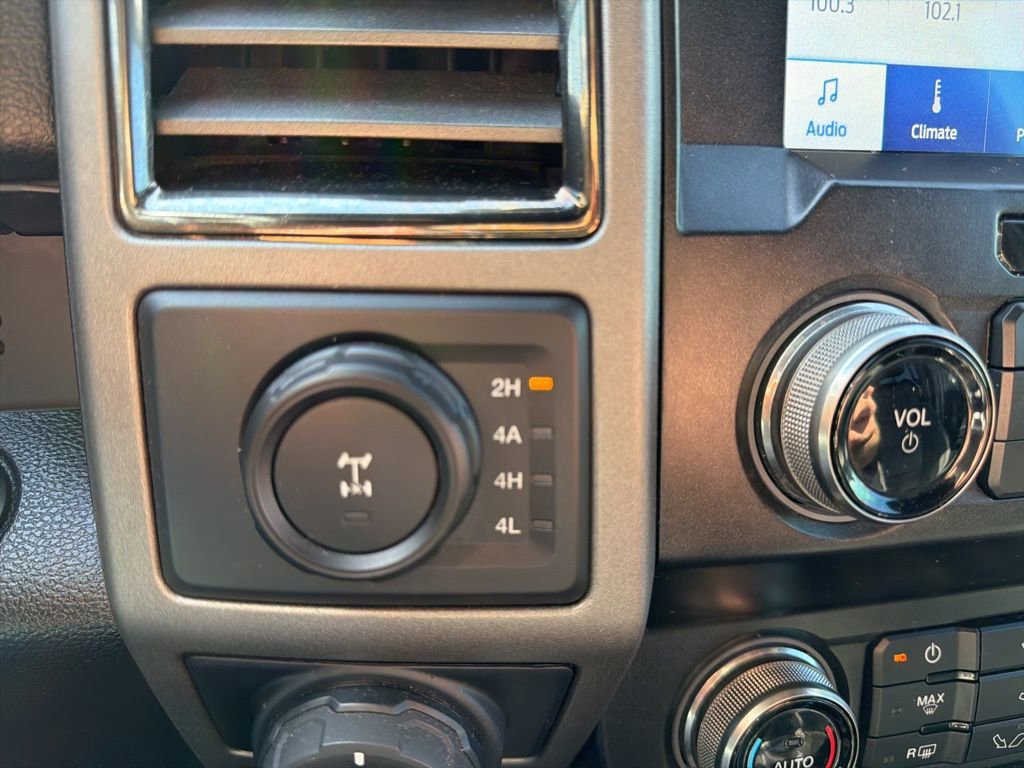 Used 2020 Ford F150 Raptor w/ Equipment Group 802A Luxury image 44