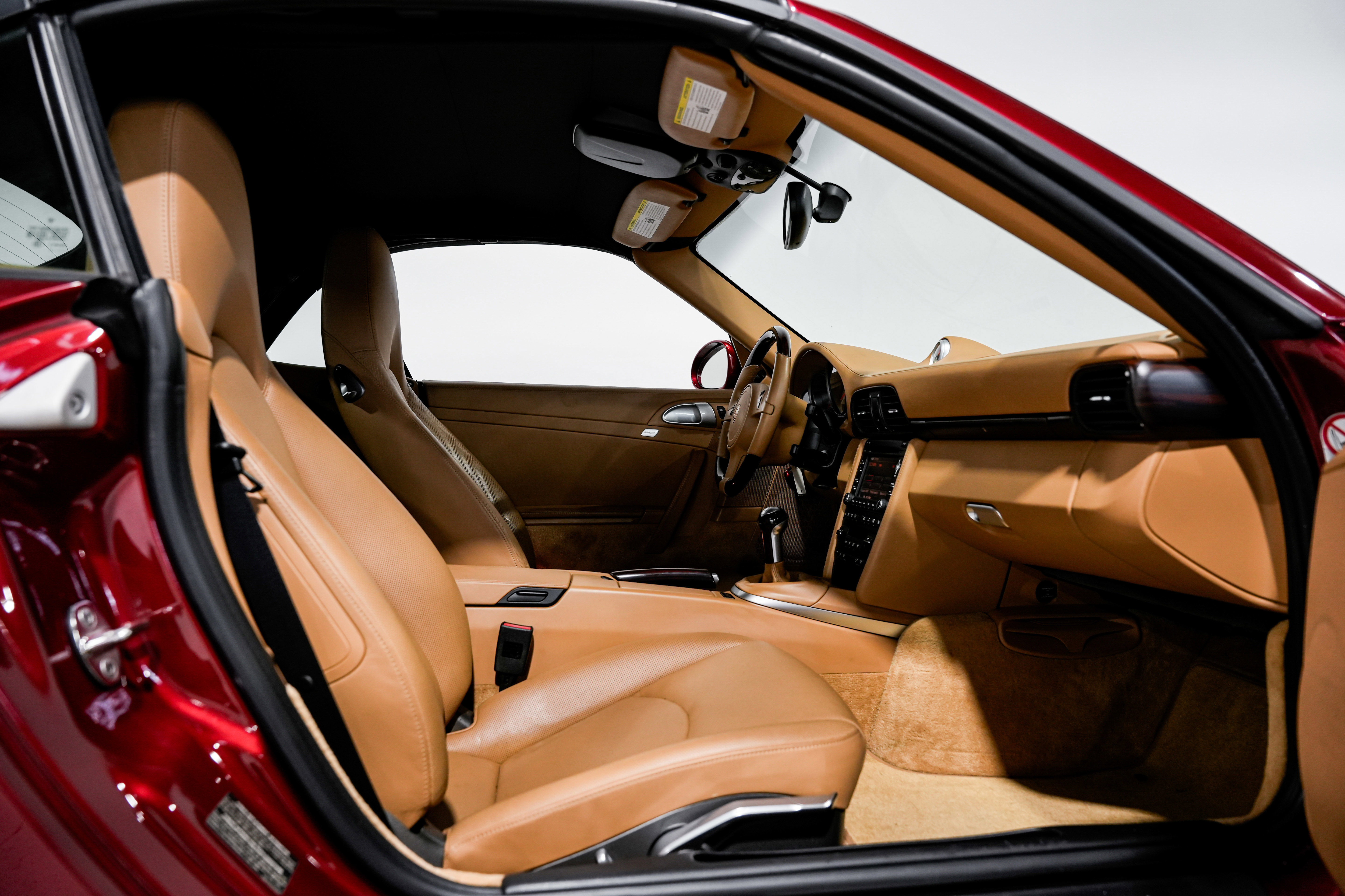 Used 2010 Porsche 911 Carrera 4S image 8