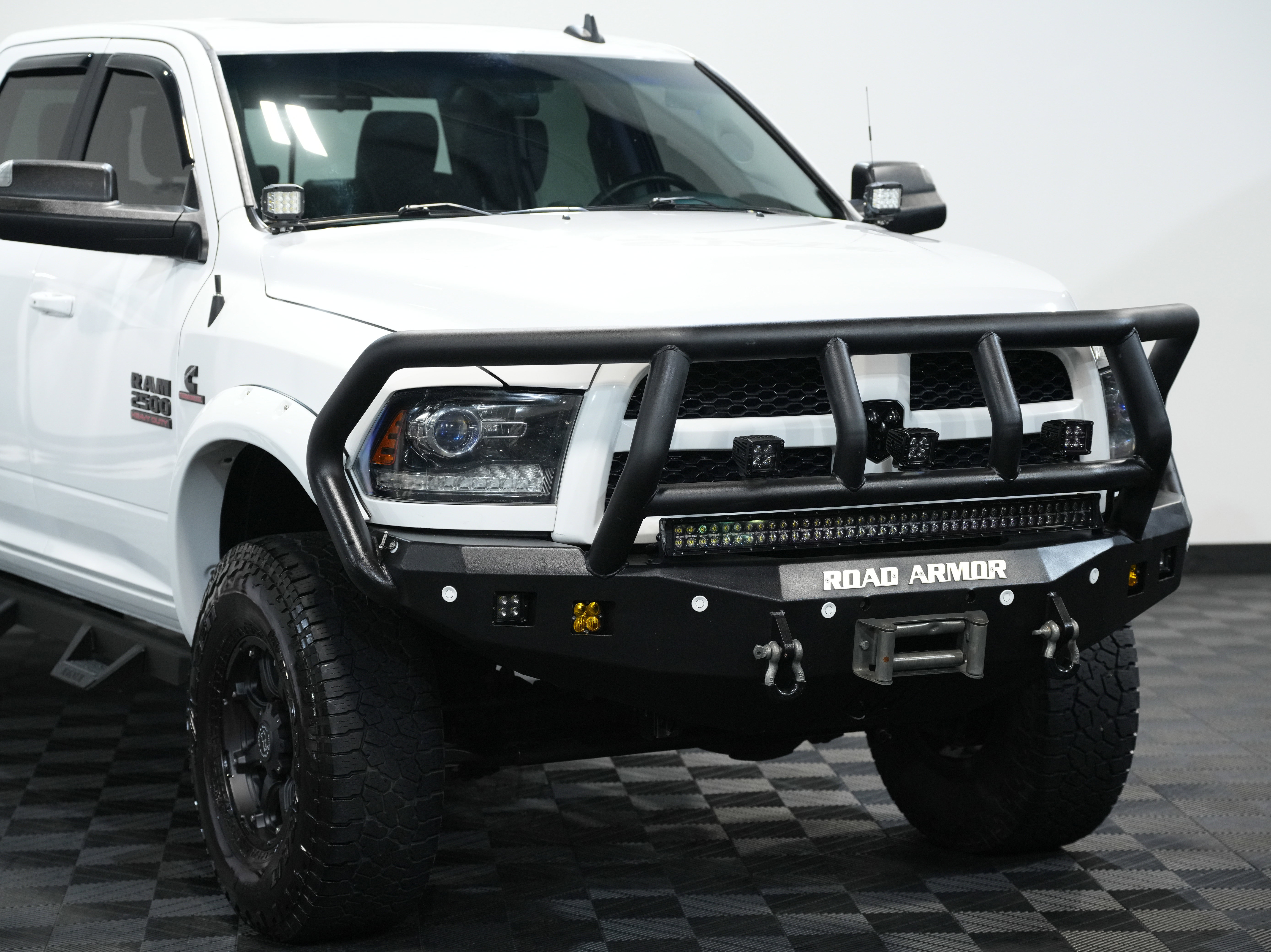 Used 2017 RAM 2500 Laramie w/ Sport Appearance Group image 9