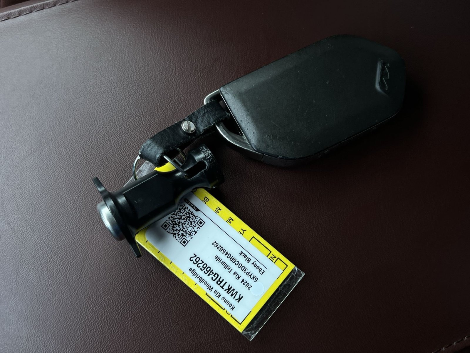 Used 2024 Kia Telluride EX w/ EX Captain's Chair Package AWD/4WD image 38