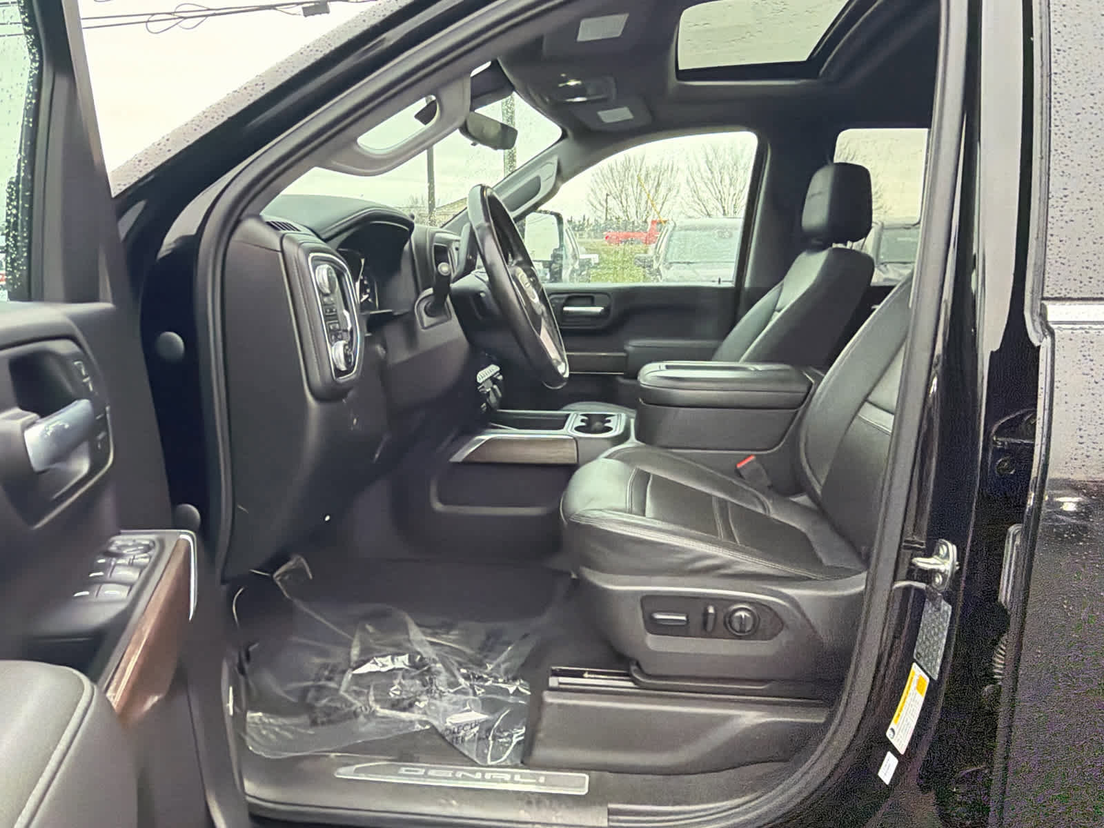 Used 2020 GMC Sierra 2500 Denali w/ Denali Ultimate Package image 28