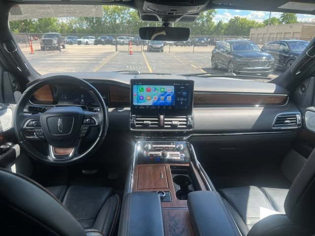 Certified 2023 Lincoln Navigator Black Label AWD/4WD image 17