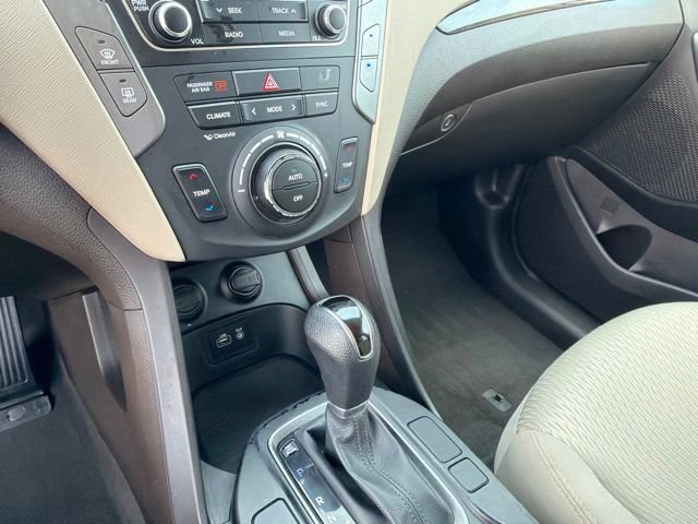 Used 2017 Hyundai Santa Fe Sport AWD/4WD image 16