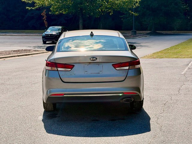 Used 2017 Kia Optima LX FWD image 6