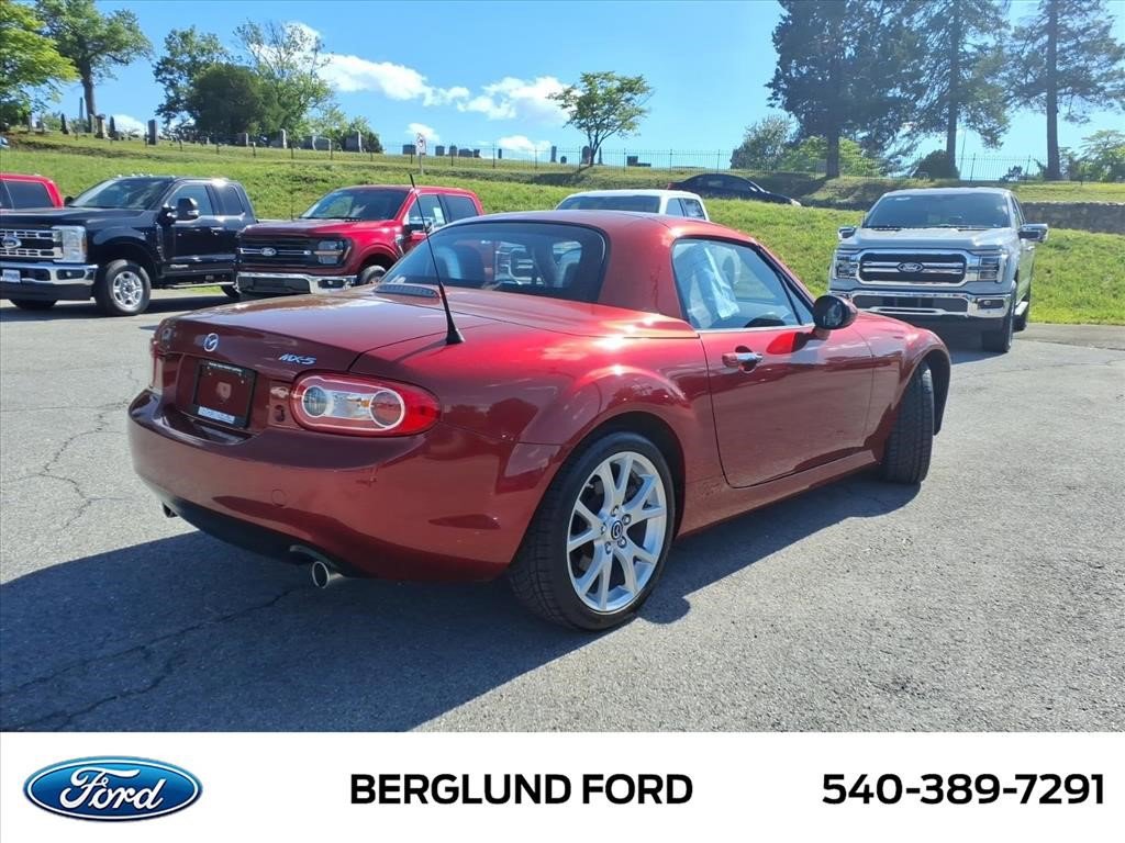 Used 2015 MAZDA MX-5 Miata Grand Touring RWD image 5