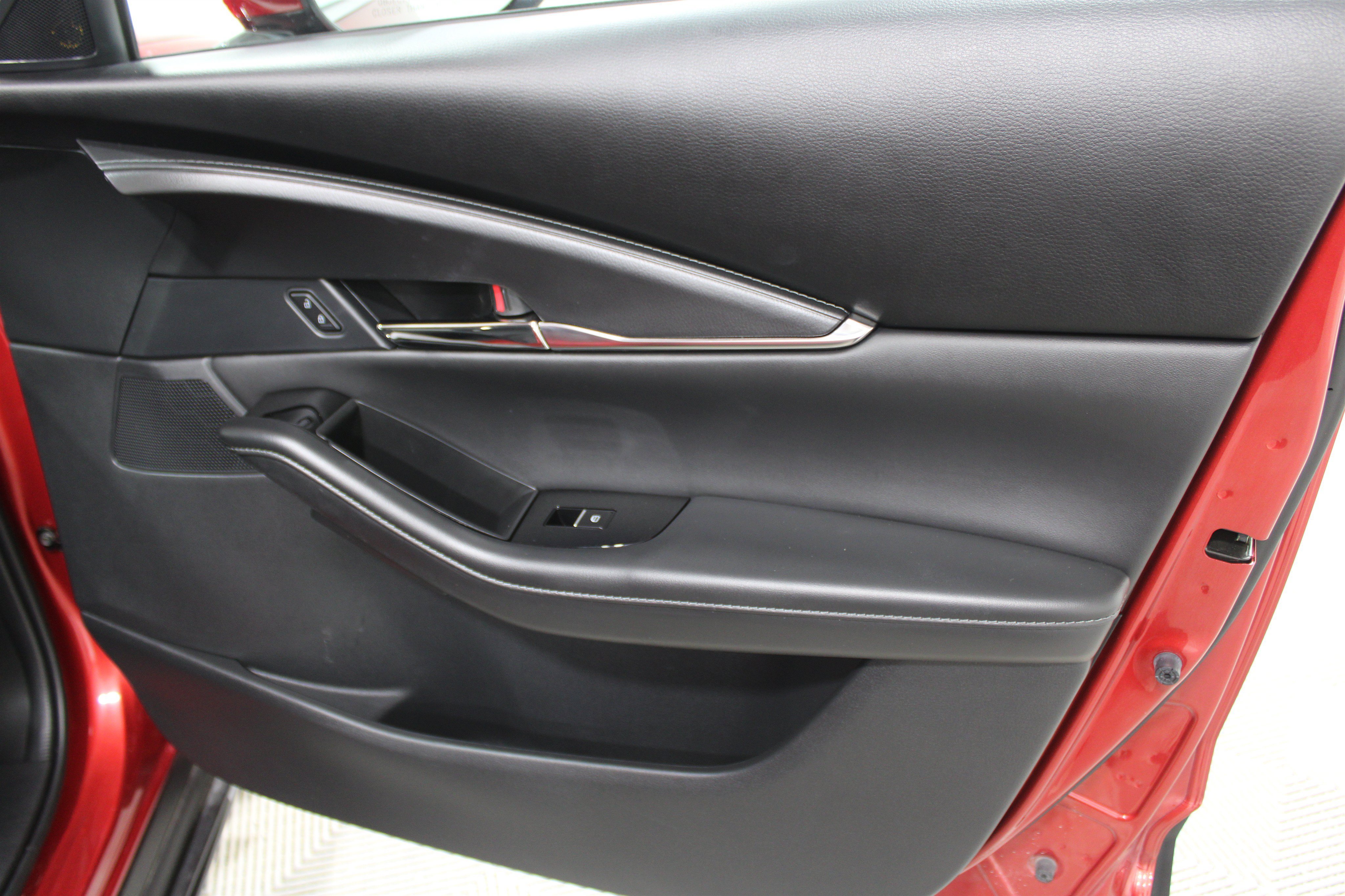 Used 2023 MAZDA CX-30 AWD 2.5 S w/ Preferred Package image 34