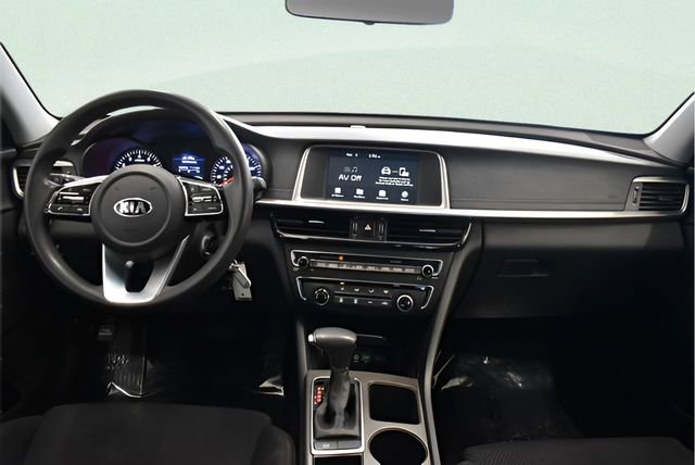 Used 2020 Kia Optima LX image 5