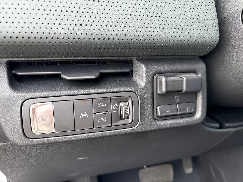 Certified 2026 GMC Sierra EV AT4 w/ AT4 Premium Package AWD/4WD image 21