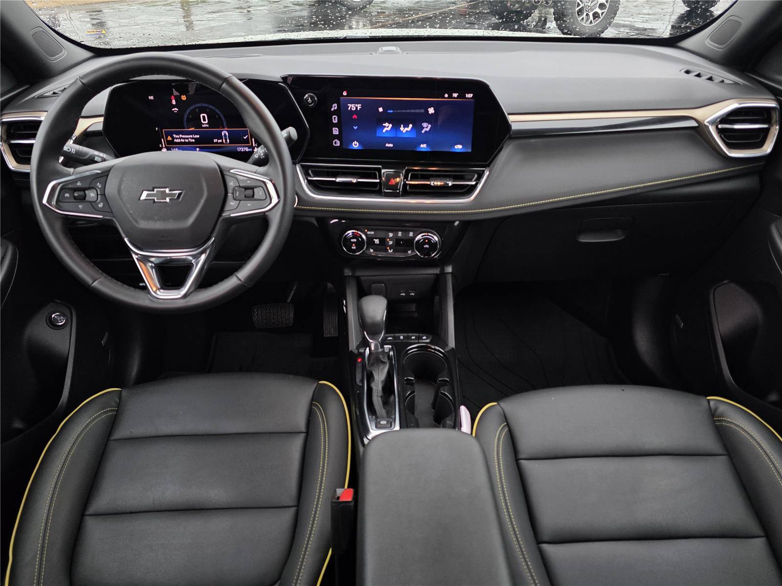 Used 2025 Chevrolet TrailBlazer ACTIV w/ Convenience Package FWD image 9