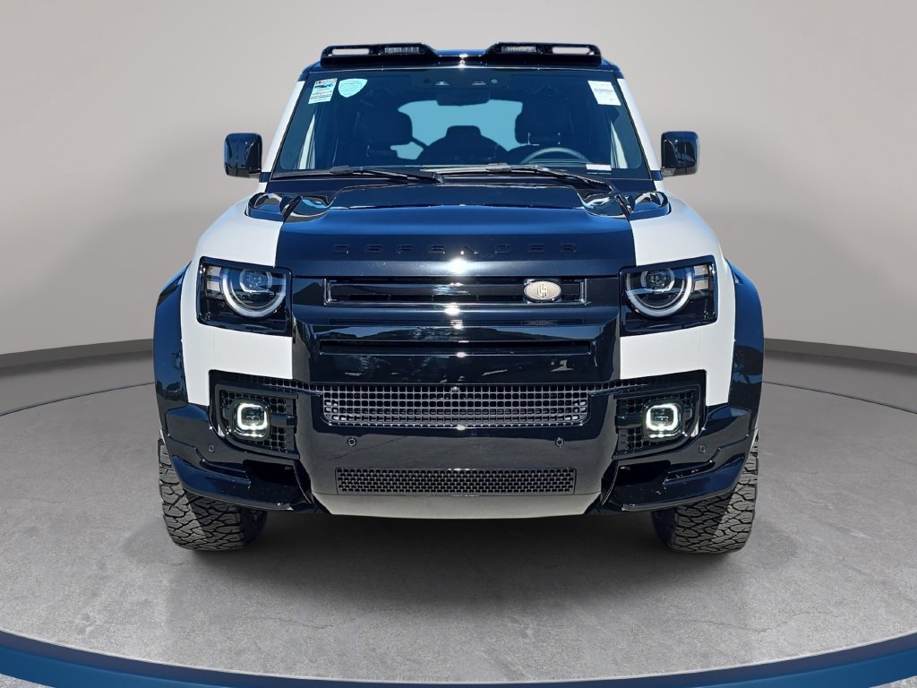 New 2026 Land Rover Defender 110 X AWD/4WD image 2