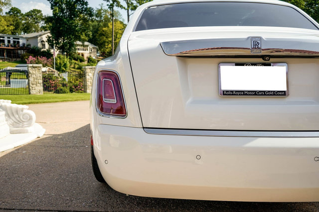 Used 2020 Rolls-Royce Phantom Sedan RWD image 60