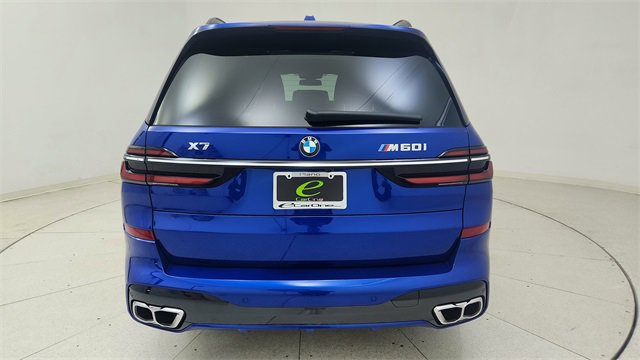 Used 2026 BMW X7 M60i image 5