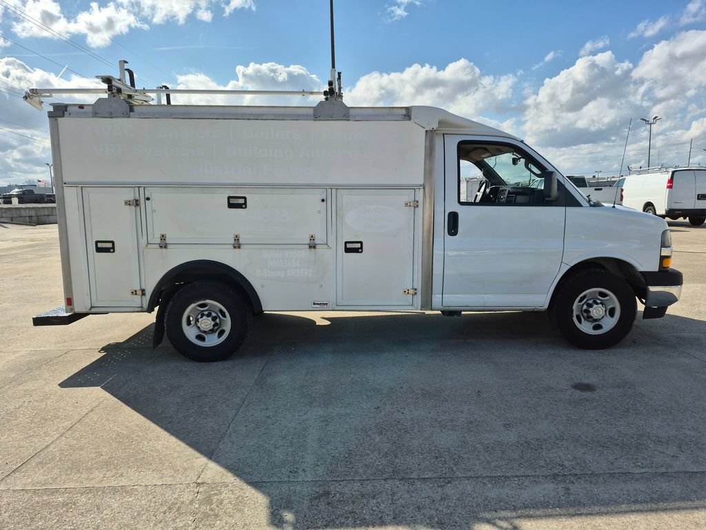 Used 2020 Chevrolet Express 3500 w/ Power Convenience Package RWD image 8