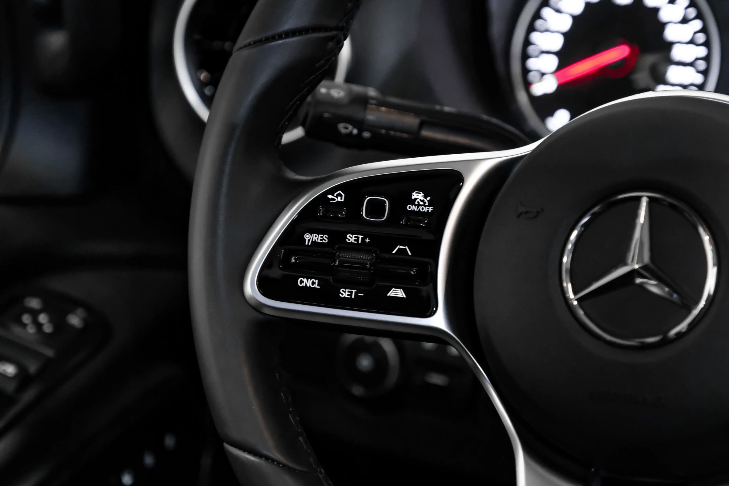 Used 2024 Mercedes-Benz Sprinter 3500 image 11