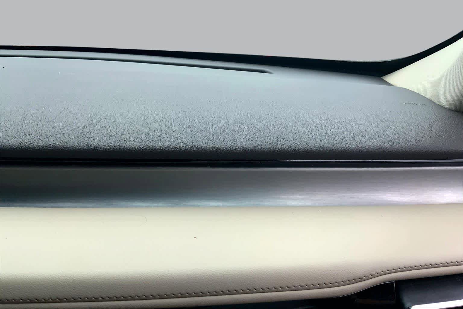 Used 2021 Lincoln Aviator 2WD image 19