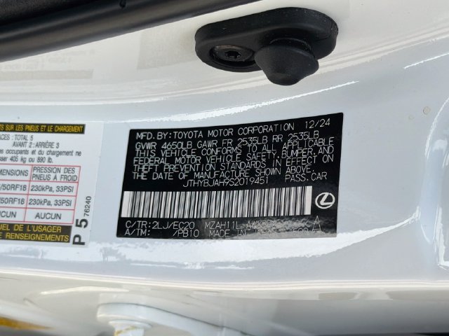 Used 2025 Lexus UX 300h FWD image 44
