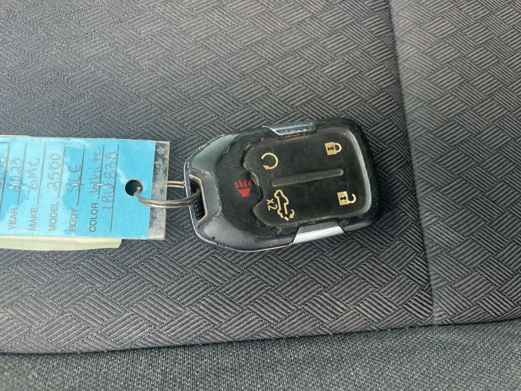 Used 2023 GMC Sierra 2500 SLE w/ SLE Convenience Package image 36