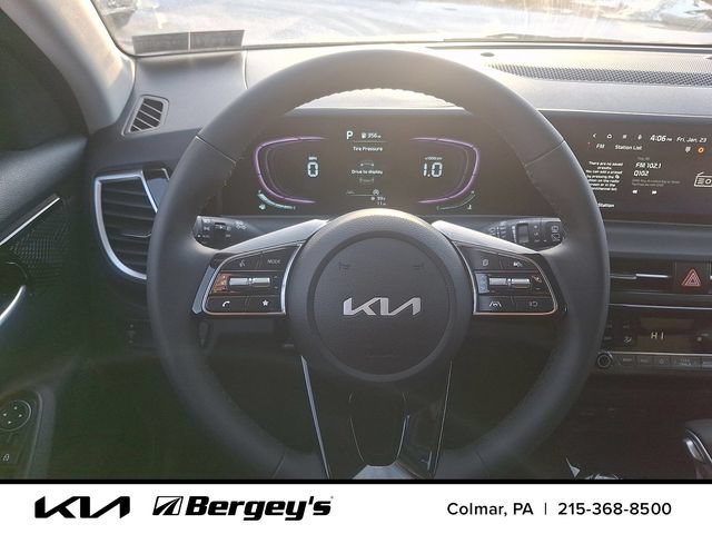 New 2026 Kia Seltos S AWD/4WD image 17