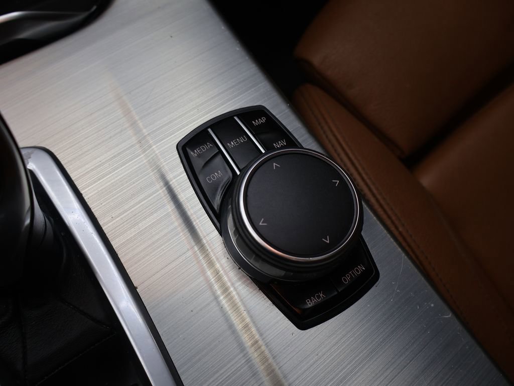 Used 2018 BMW X4 M40i image 25